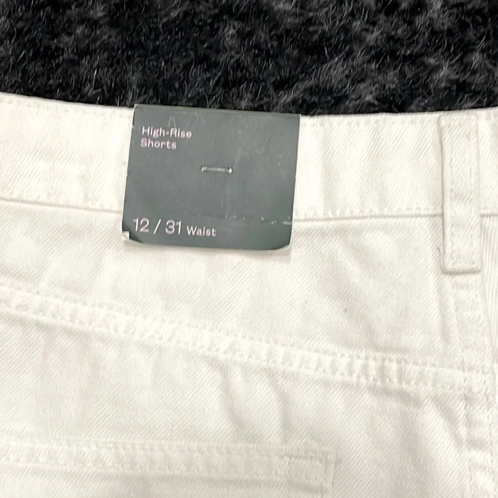 ❌SOLD❌NWT Wild Fable High Rise Shorts - Picture 6 of 8
